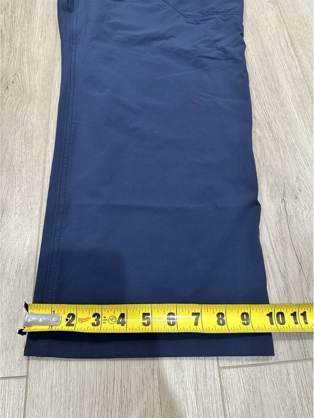 NWT Duluth Trading Flexpedition Cargo Pants 44x30 Navy Blue Relaxed Fit